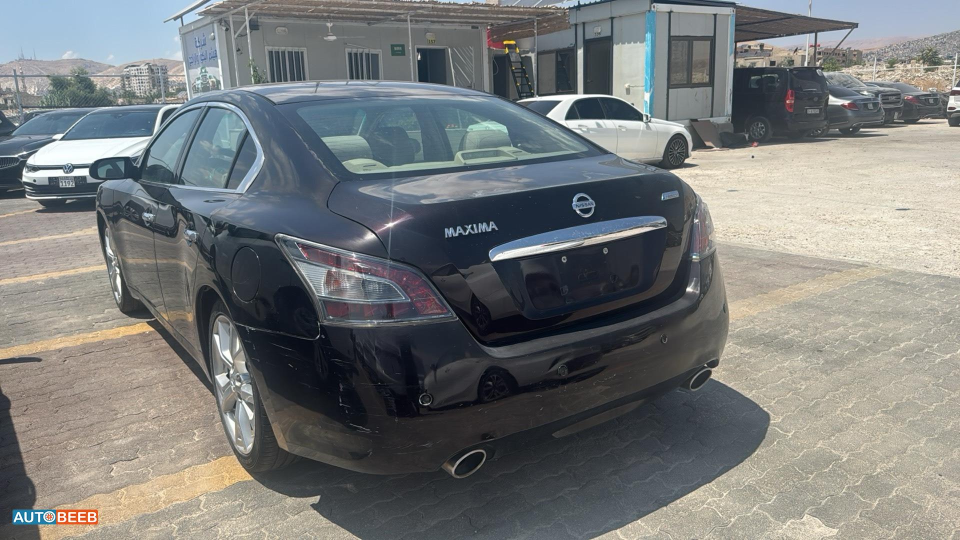 Nissan Maxima 2012