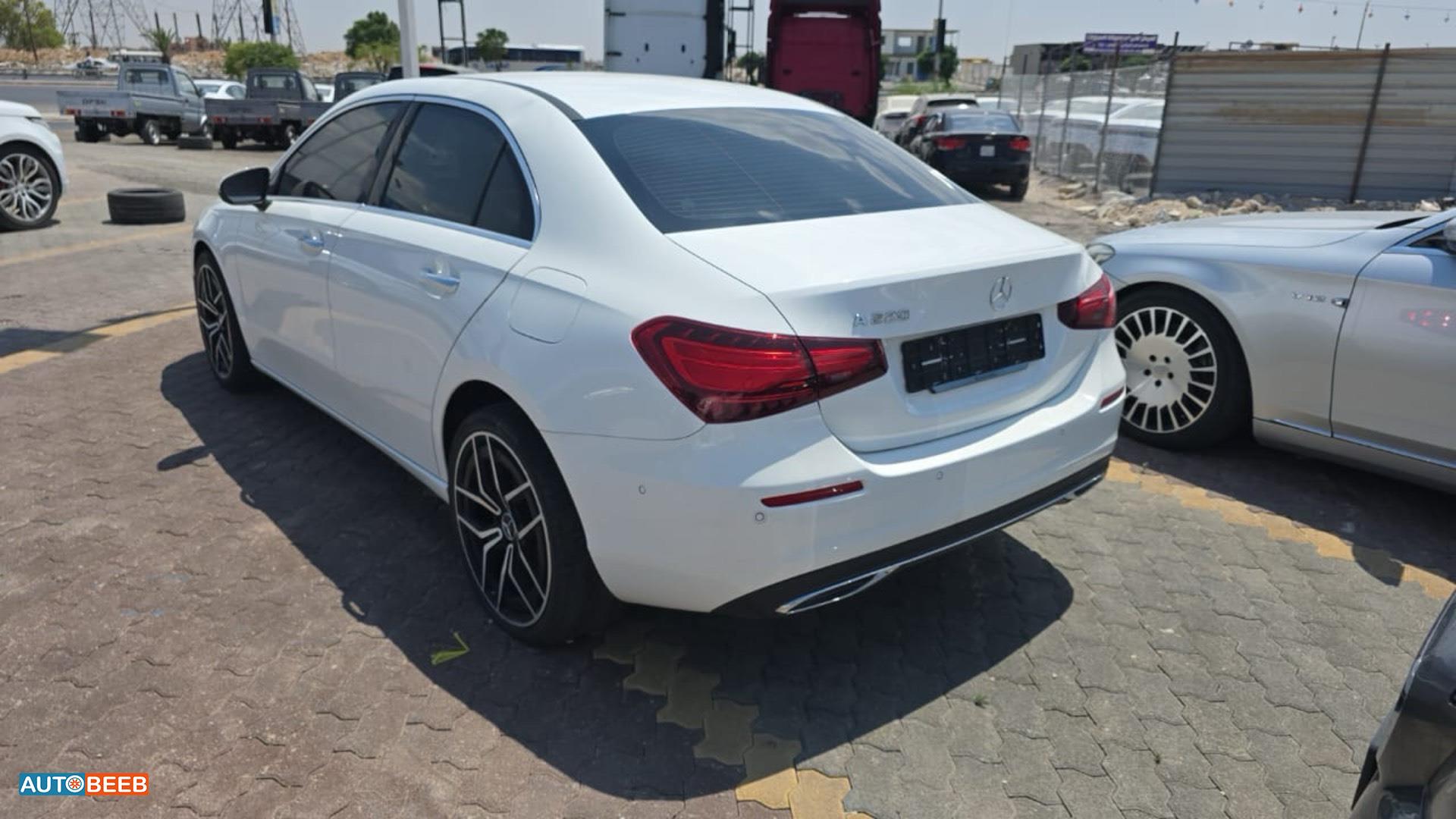 Mercedes Benz A220 2024