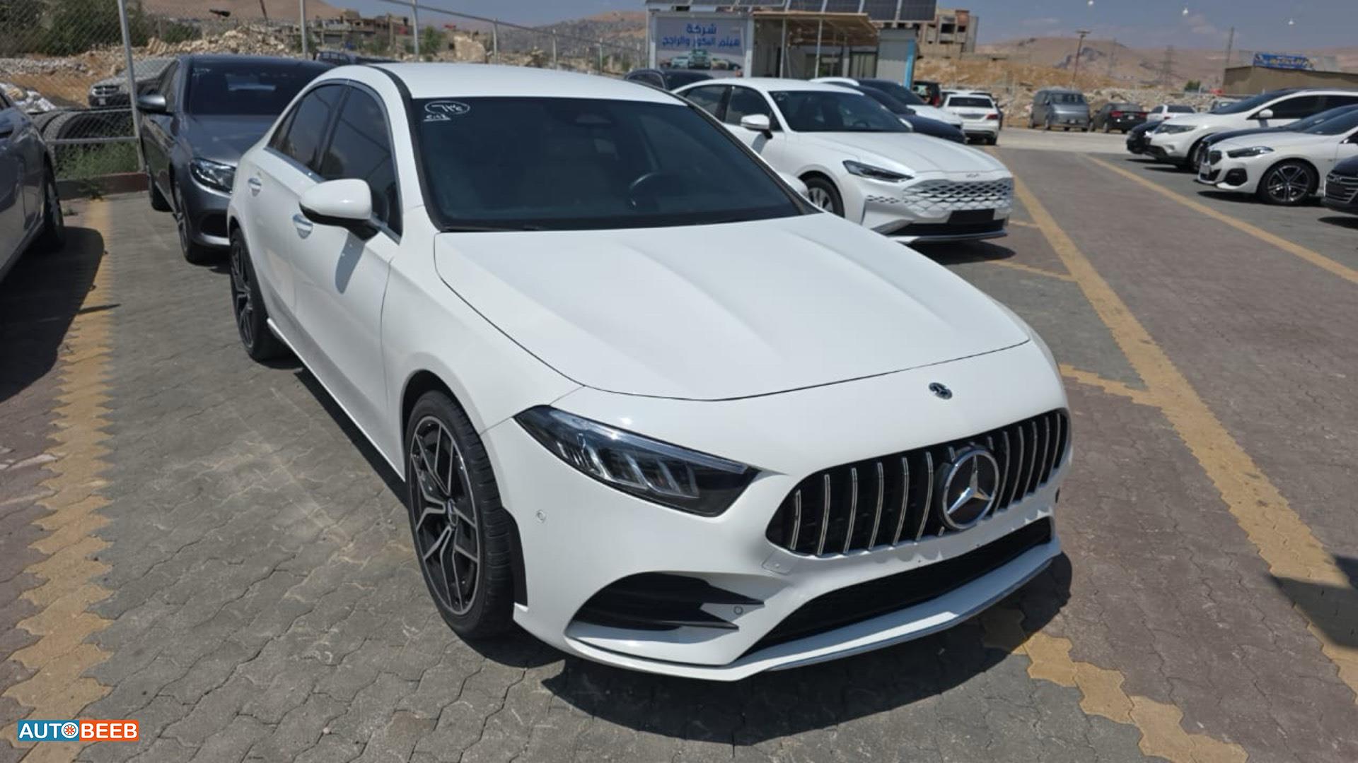 Mercedes Benz A220 2024