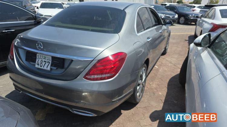 Mercedes Benz C200 2015