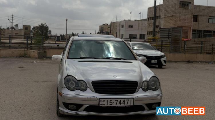 مرسيدس بنز C200 2004