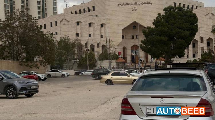 مرسيدس بنز C200 2004