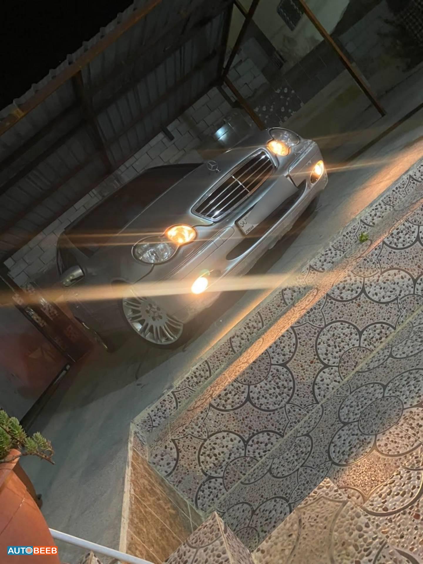 مرسيدس بنز C200 2001