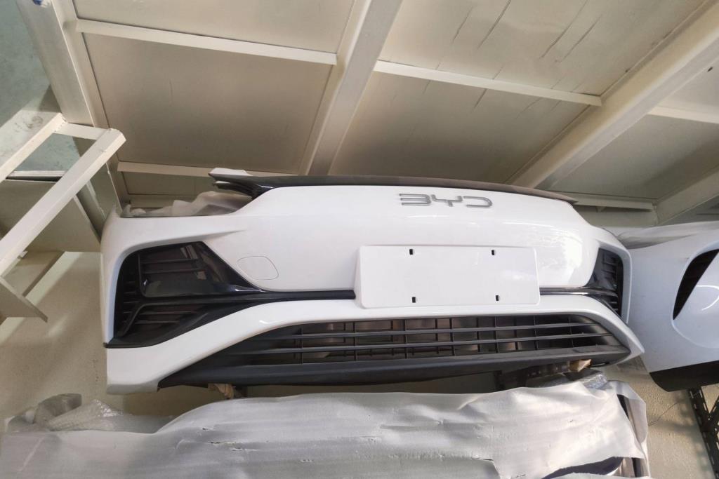 Body  Bumper BYD E2