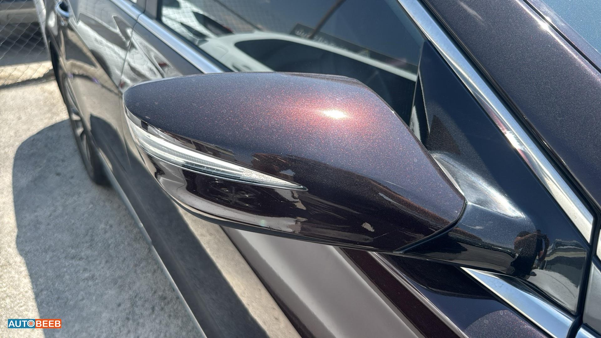 Hyundai Azera 2011