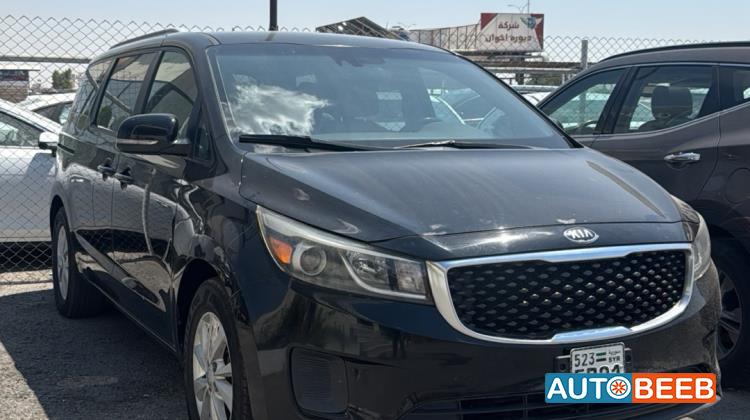 KIA Sedona 2015