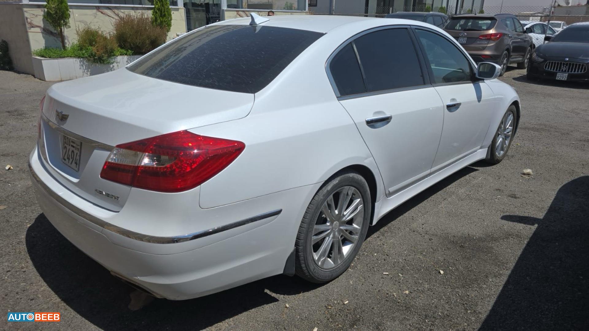 Hyundai Genesis 2014