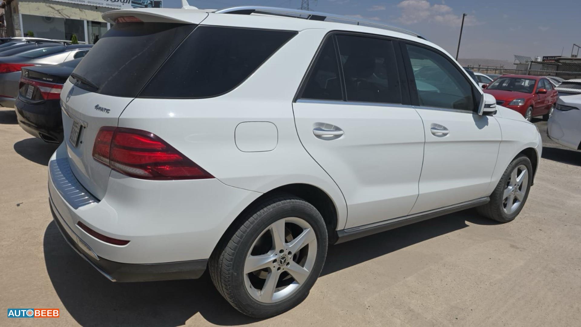 Mercedes Benz GL550 2017
