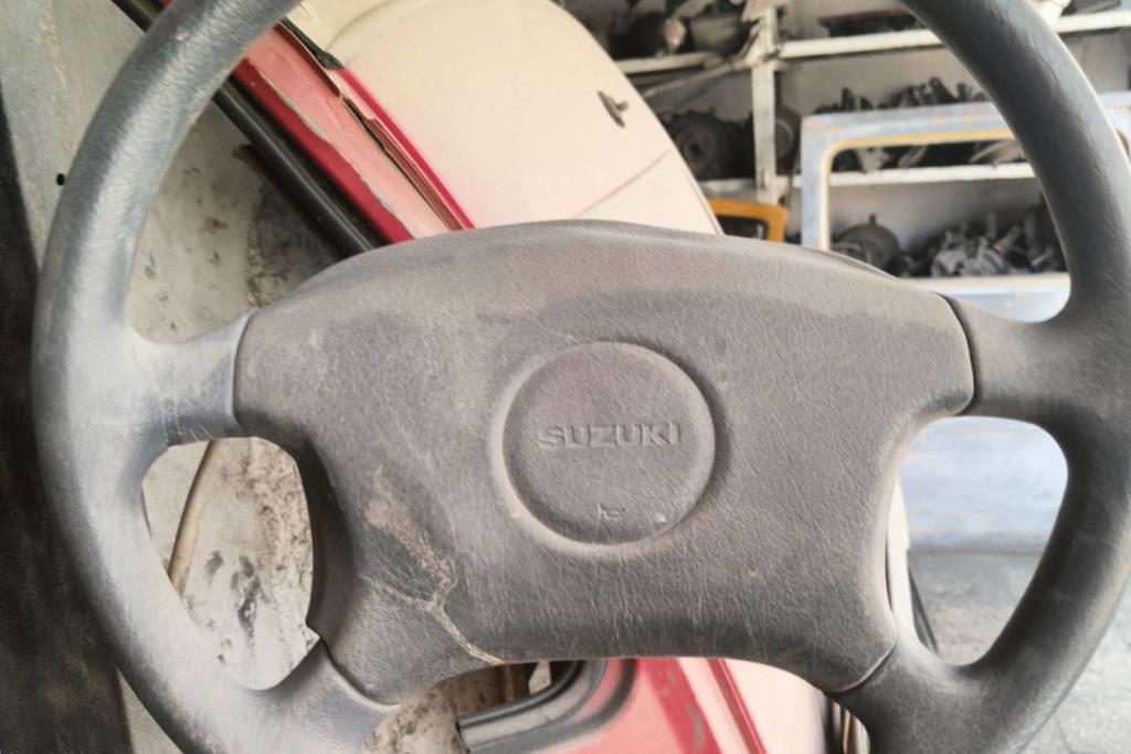 Cabin  Steering Wheel Suzuki Vitara