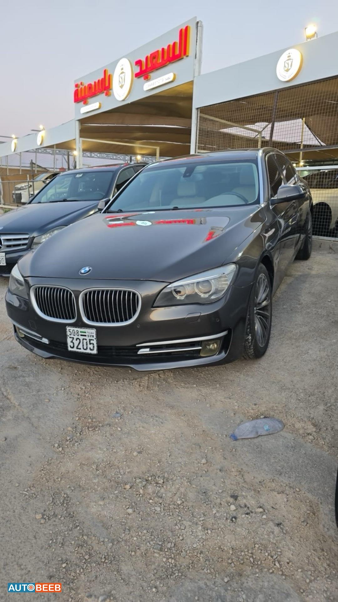 بي ام دبليو 730 2014