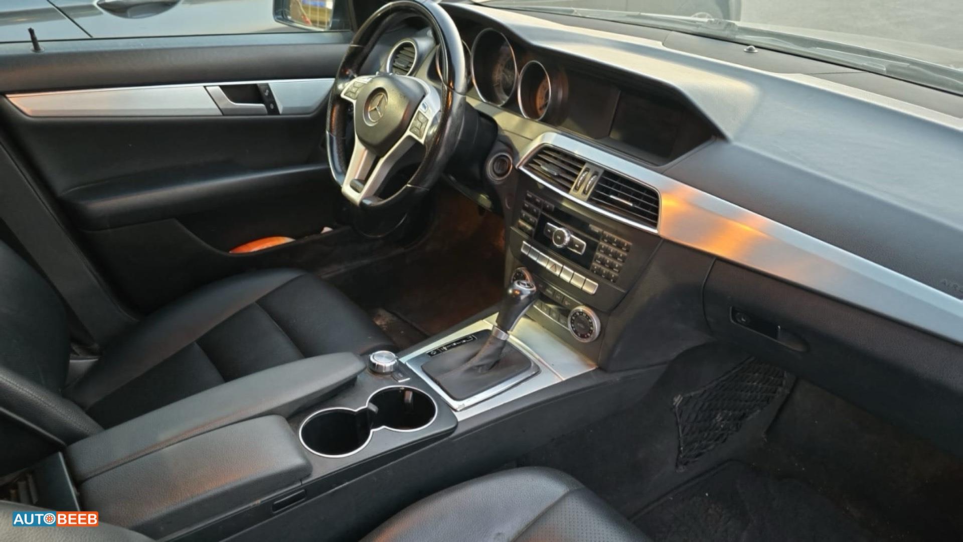 Mercedes Benz C250 2013