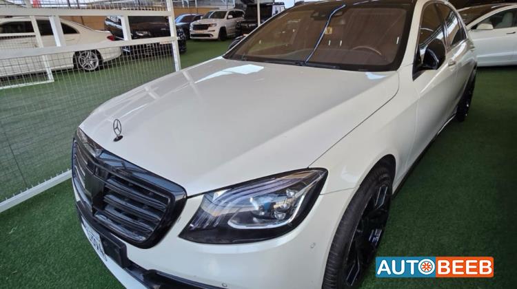 Mercedes Benz S550 2015