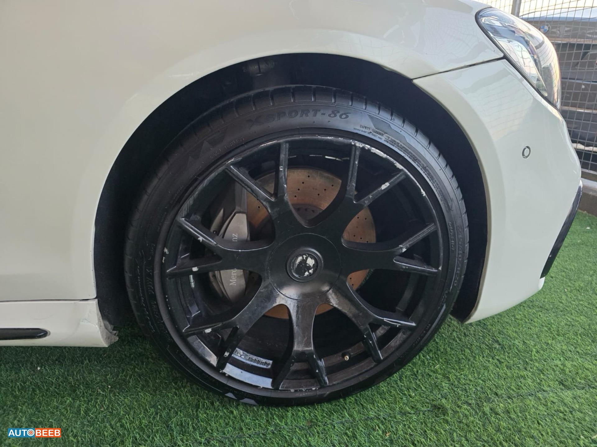 Mercedes Benz S550 2015