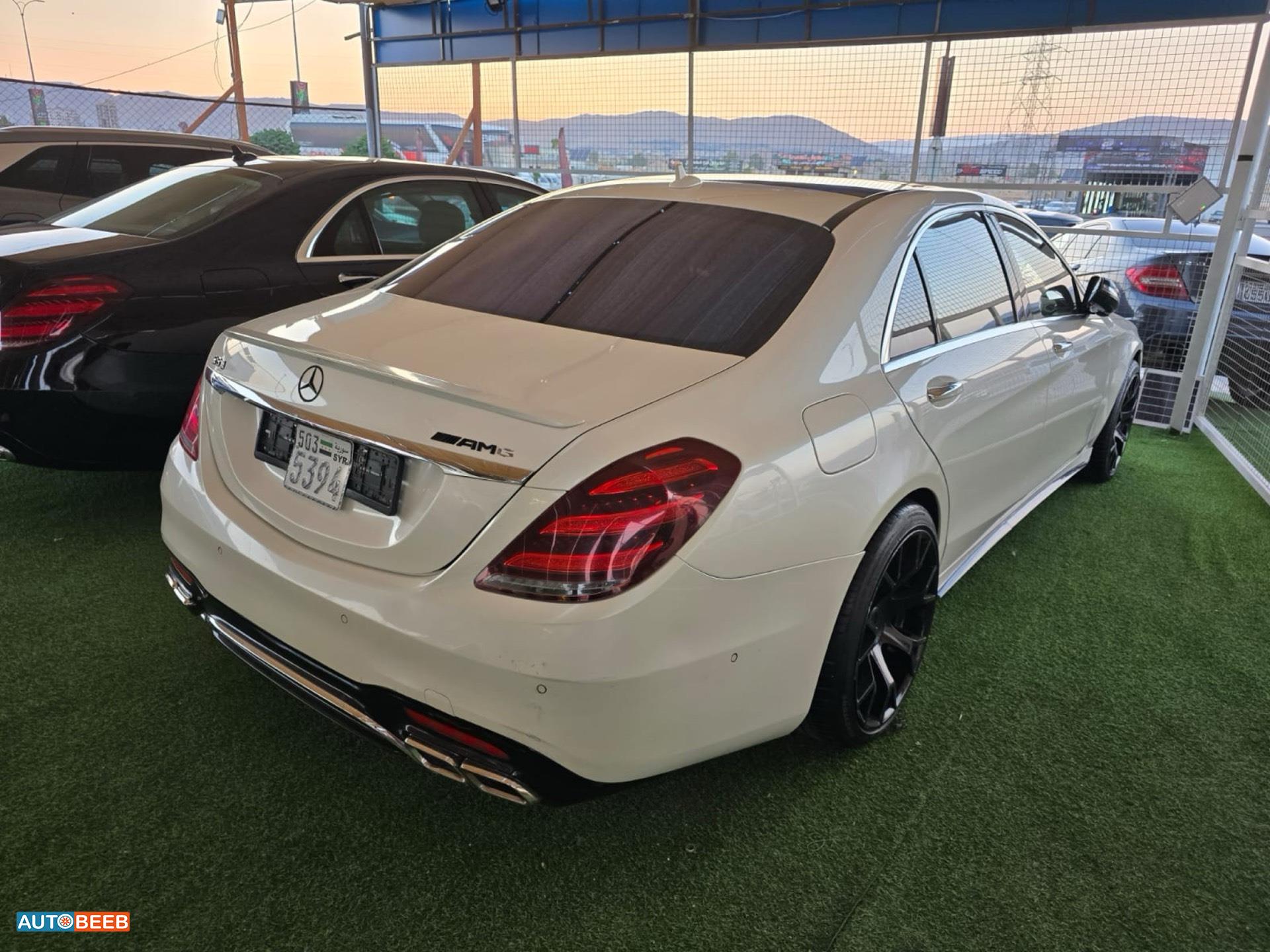Mercedes Benz S550 2015
