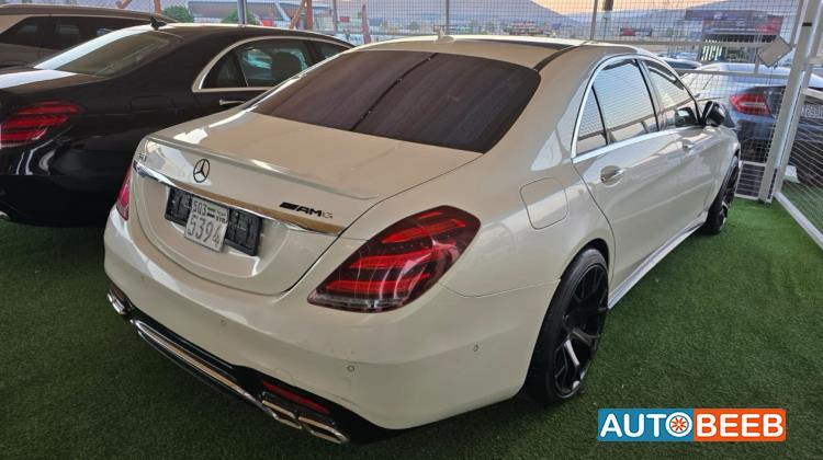Mercedes Benz S550 2015