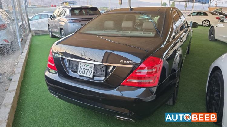 مرسيدس بنز S550 2013