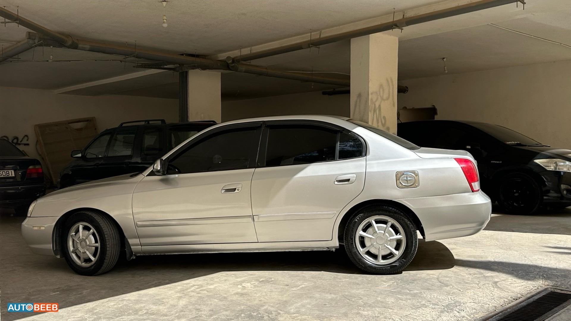Hyundai Elantra 2003
