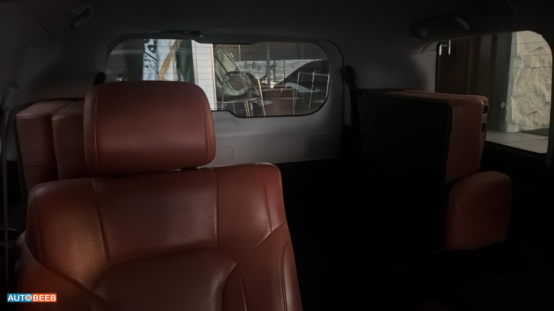 لكزس LX570 2018