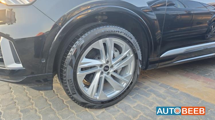 Audi Q7 2024
