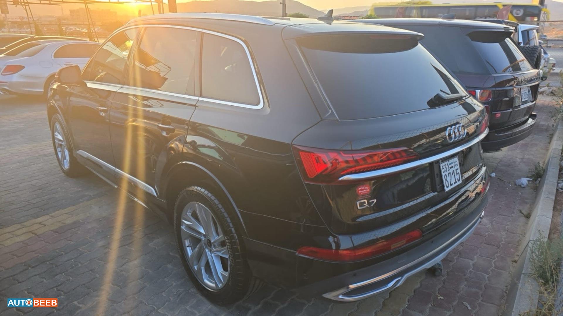 Audi Q7 2024
