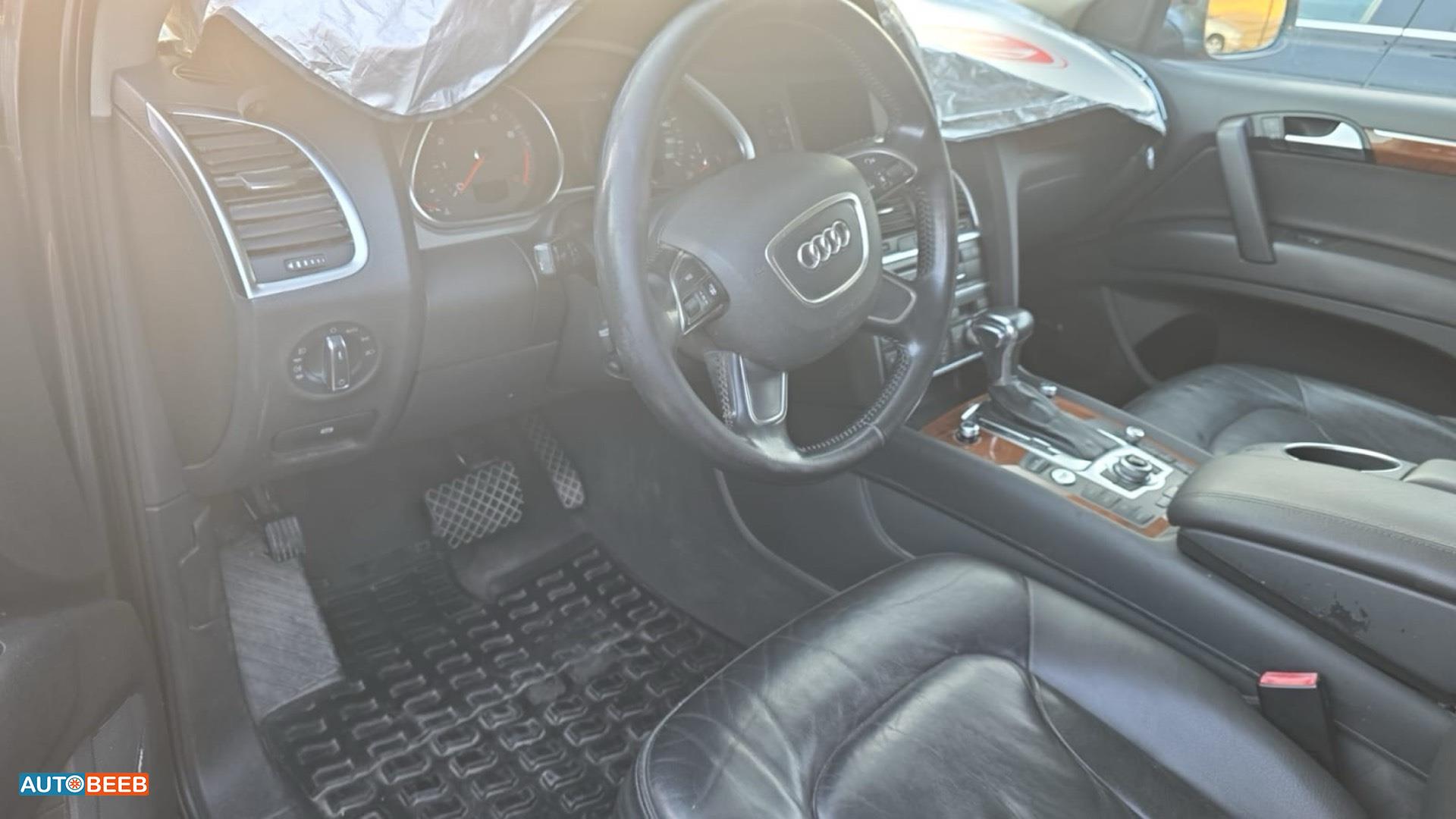 Audi Q7 2015