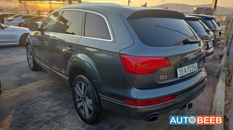 Audi Q7 2015