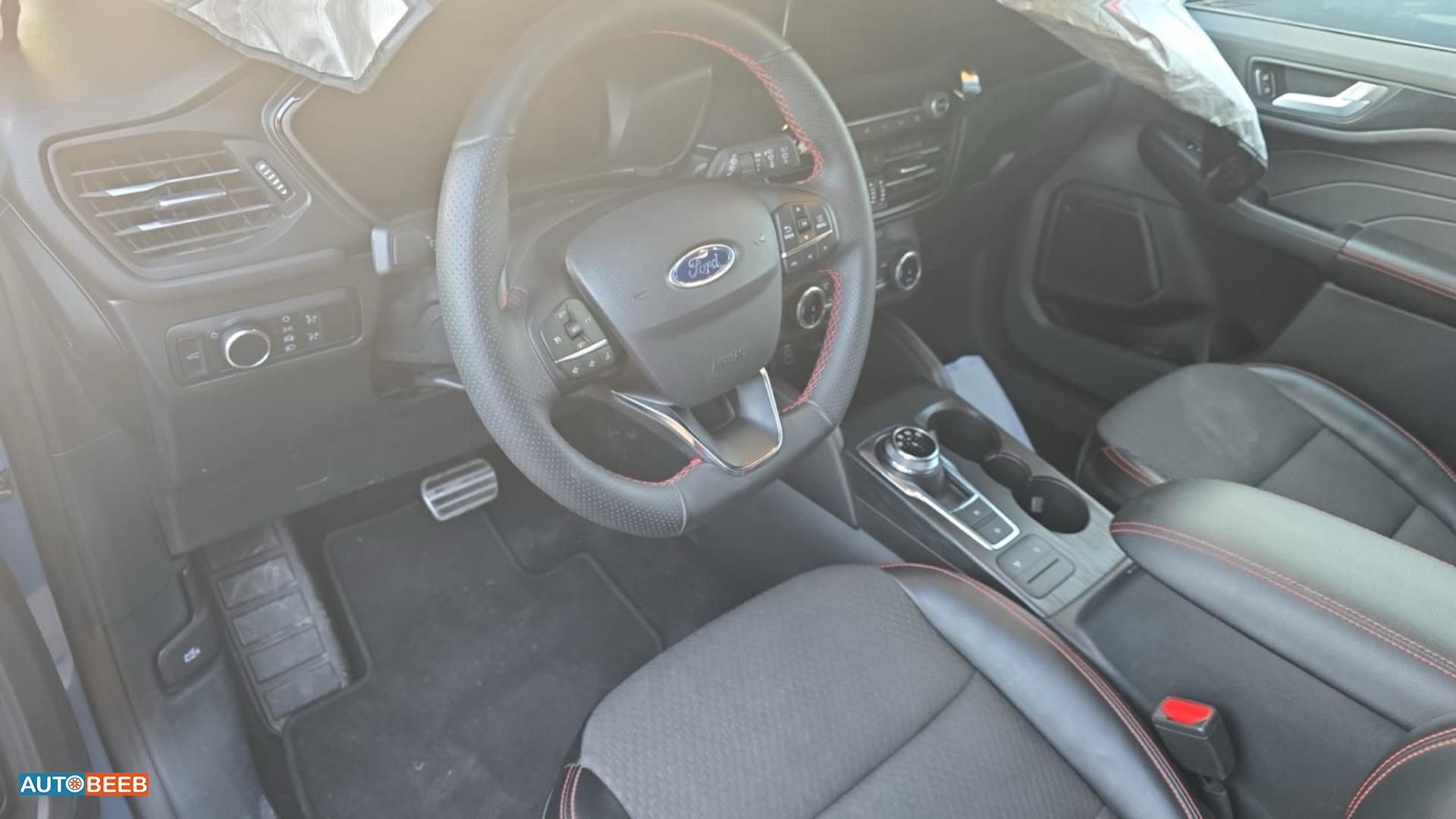 Ford Escape 2024
