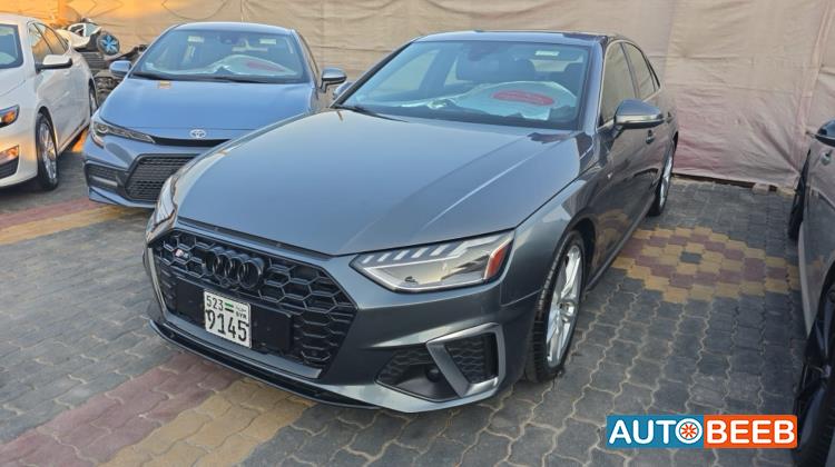 Audi A4 2022