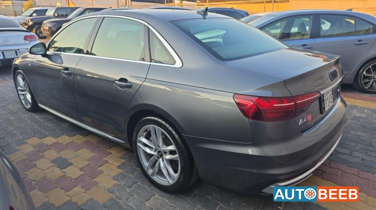 Audi A4 2022