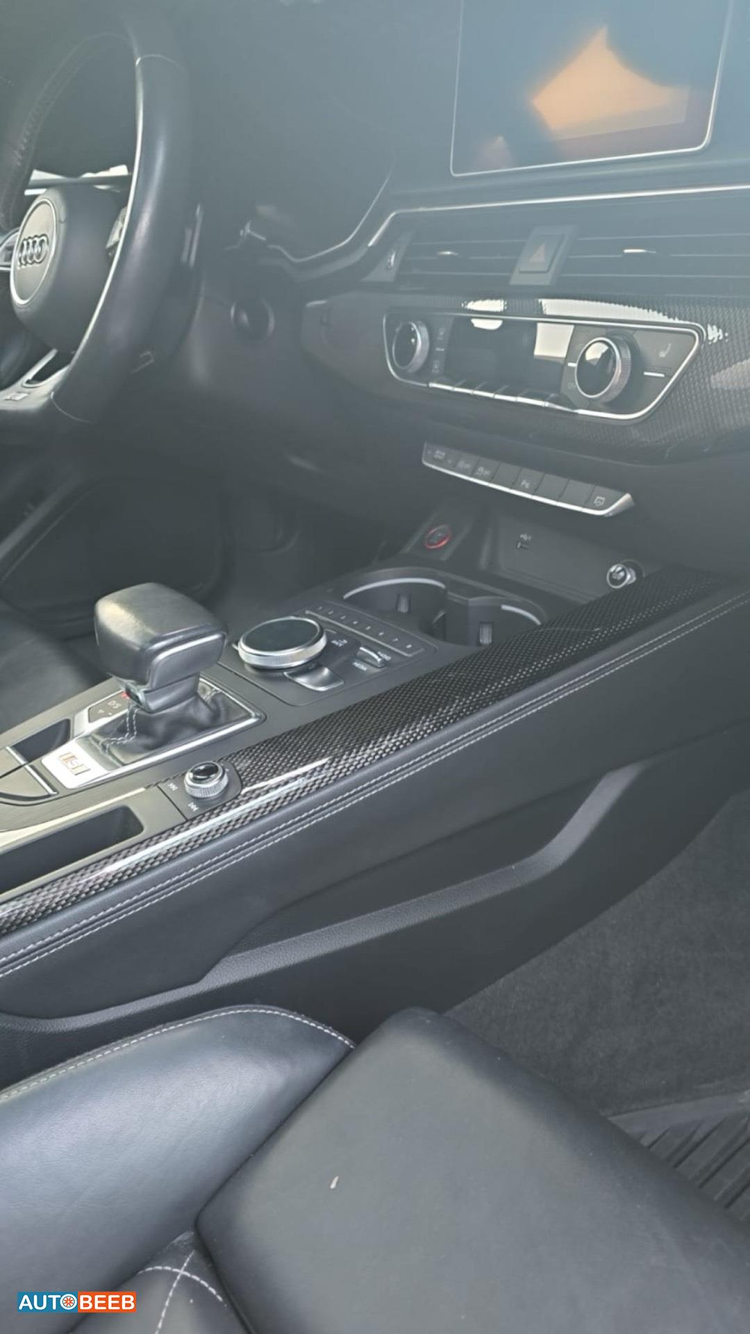 Audi S4 2019
