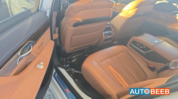 BMW 740i 2017