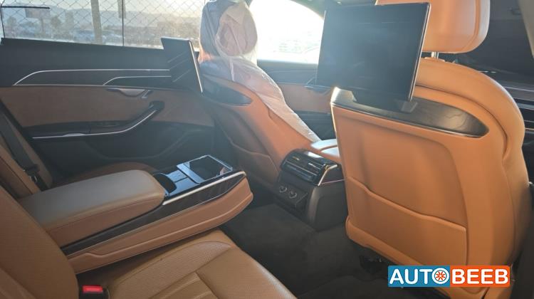 Audi A8 2021