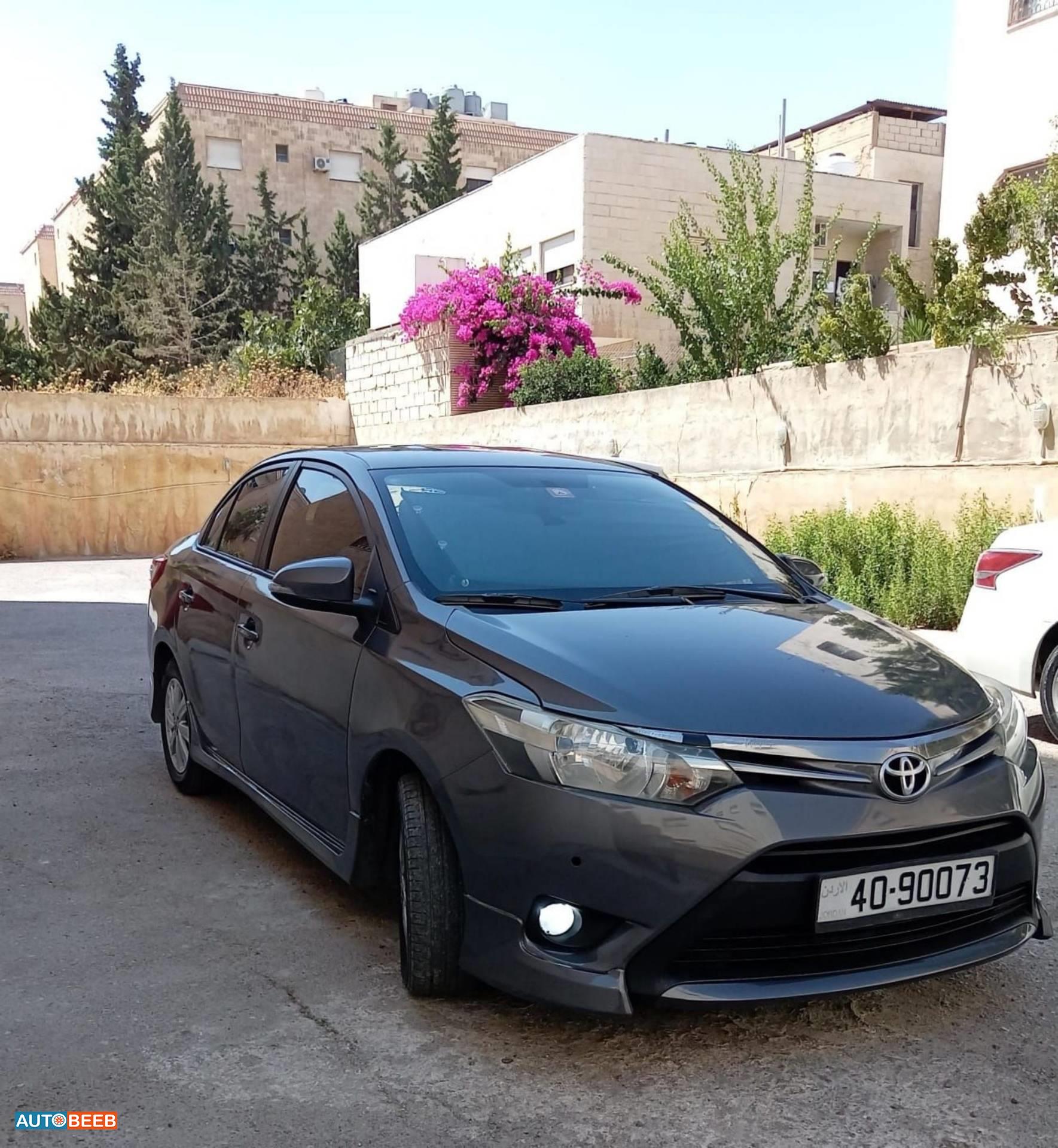 تويوتا ياريس 2015