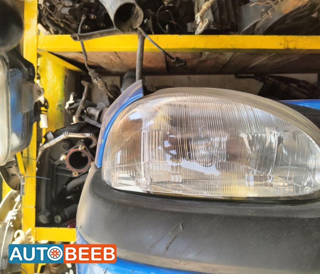 Lights Front light Opel Corsa