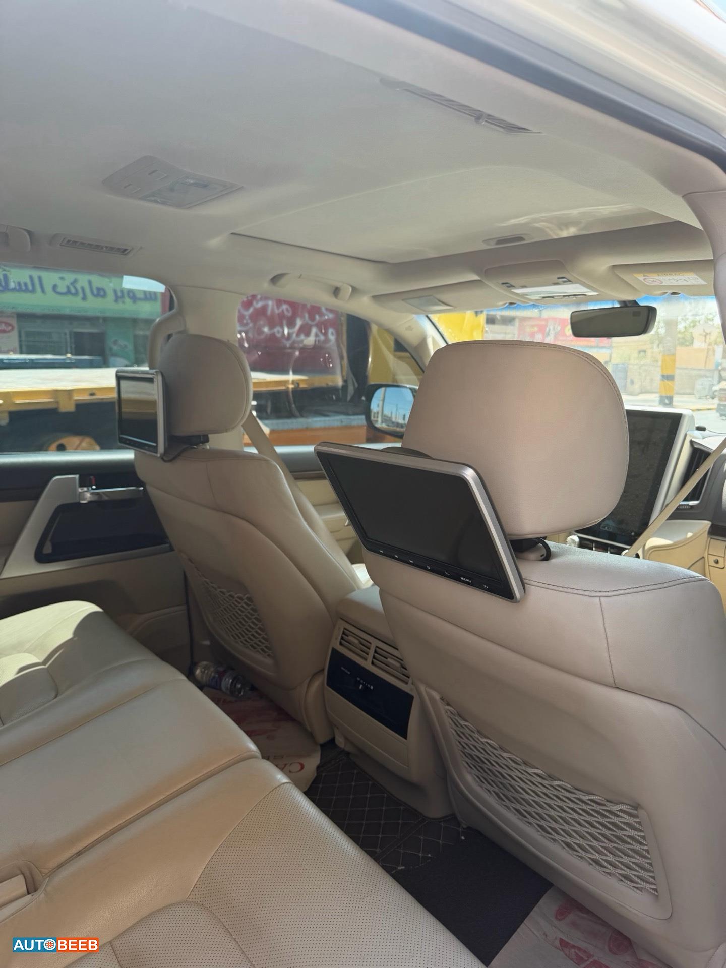 Toyota Land Cruiser 2019
