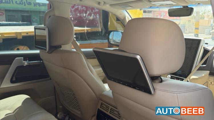 Toyota Land Cruiser 2019