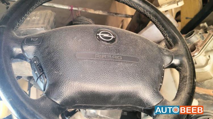 Cabin  Steering Wheel Opel Vectra