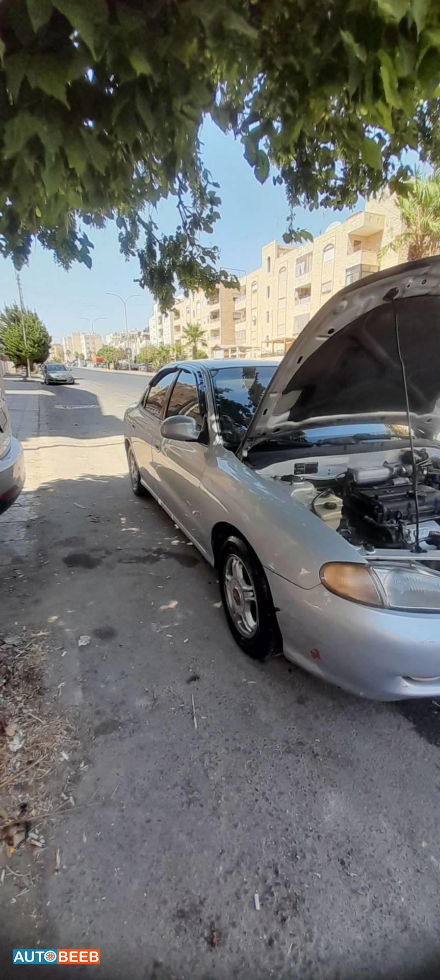 Hyundai Avante 1996