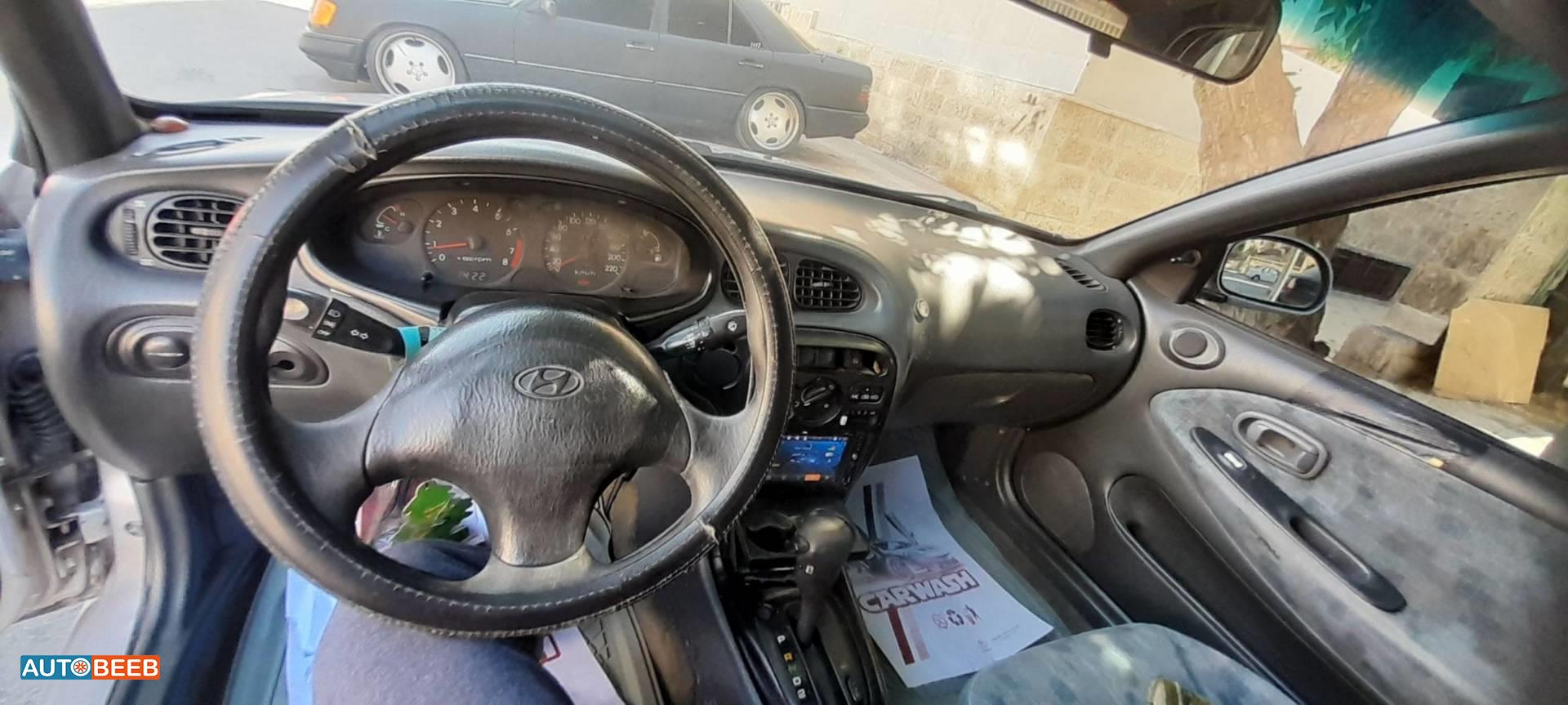 Hyundai Avante 1996