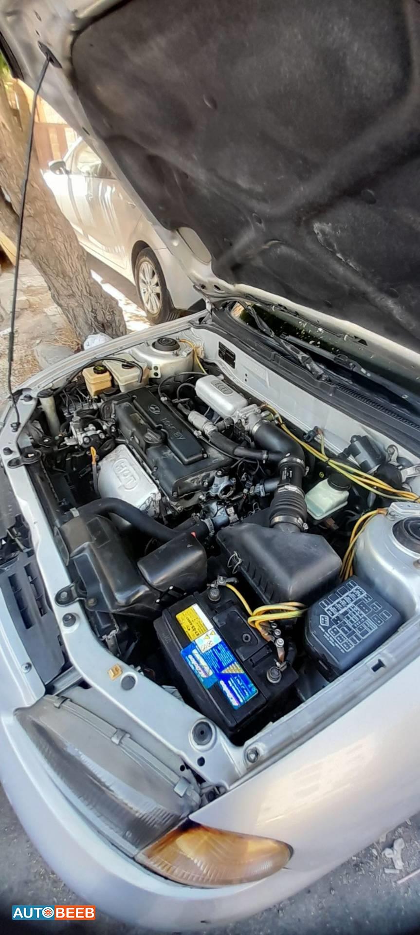 Hyundai Avante 1996