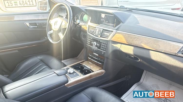Mercedes Benz E300 2011