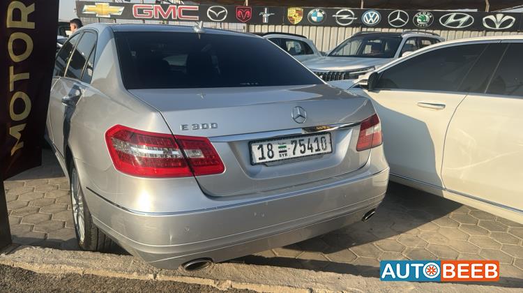Mercedes Benz E300 2011