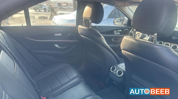 Mercedes Benz E300 2017
