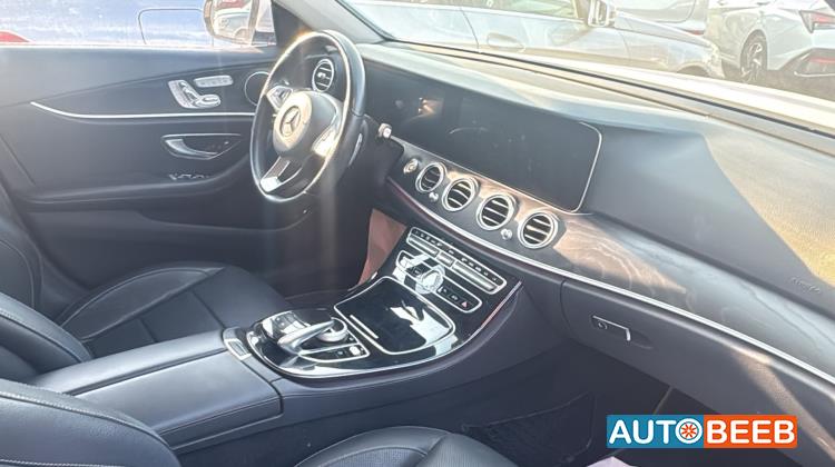Mercedes Benz E300 2017