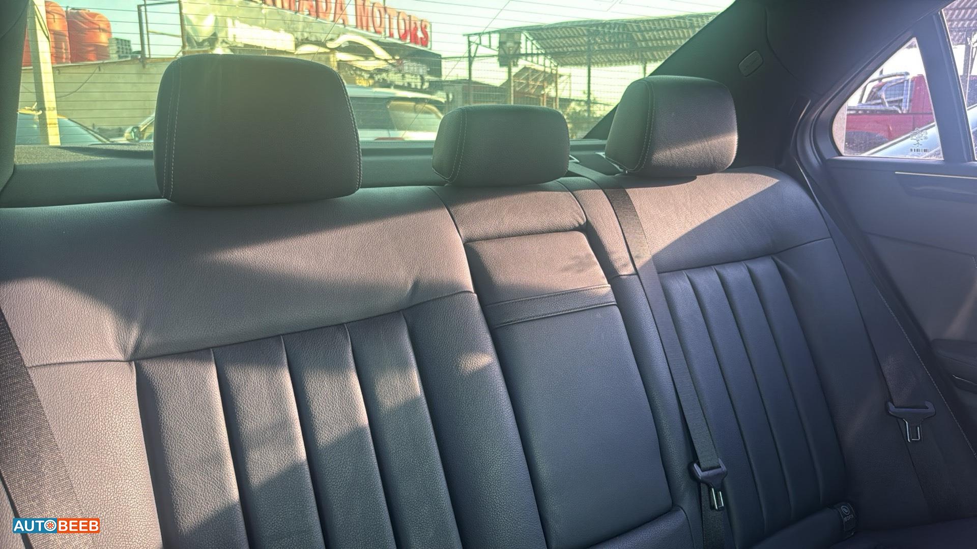 Mercedes Benz E350 2014