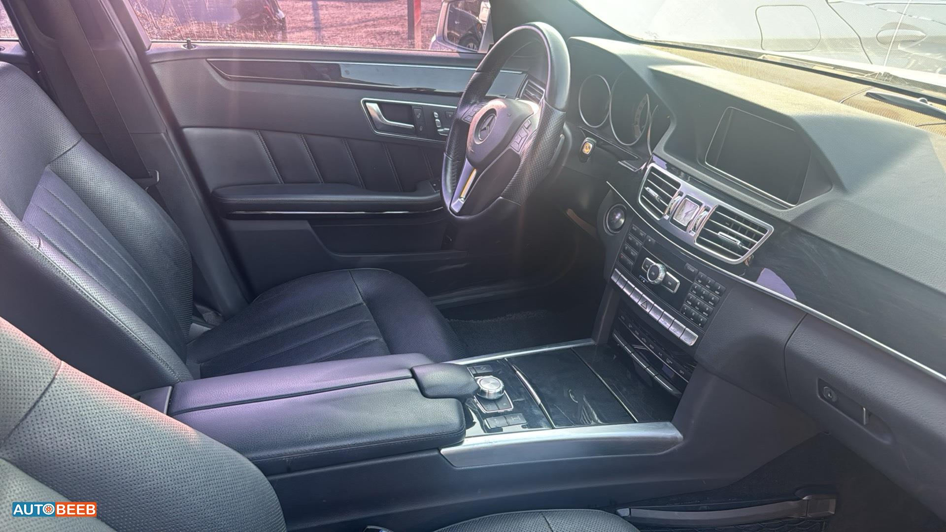 Mercedes Benz E350 2014