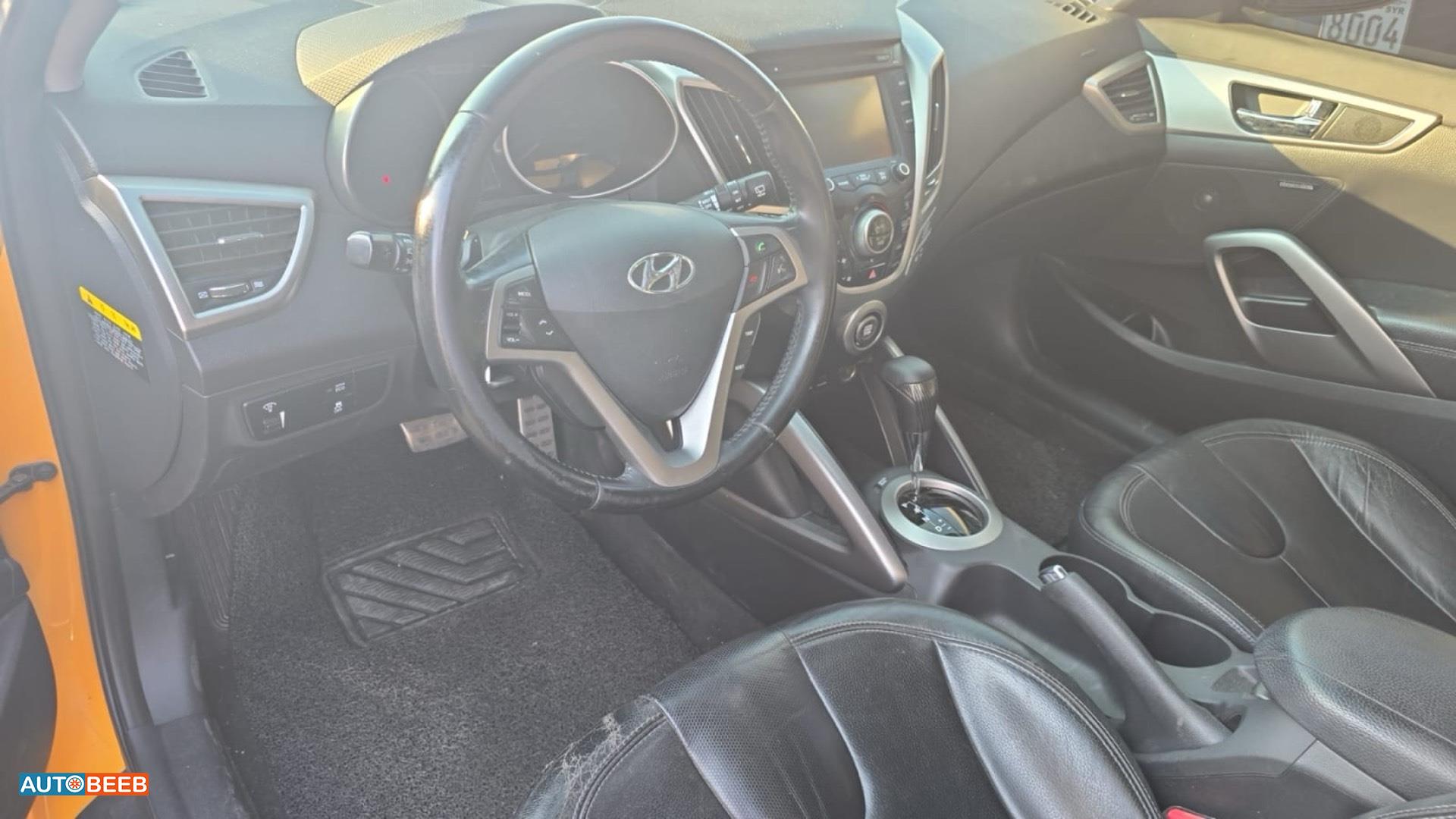 Hyundai Veloster 2012