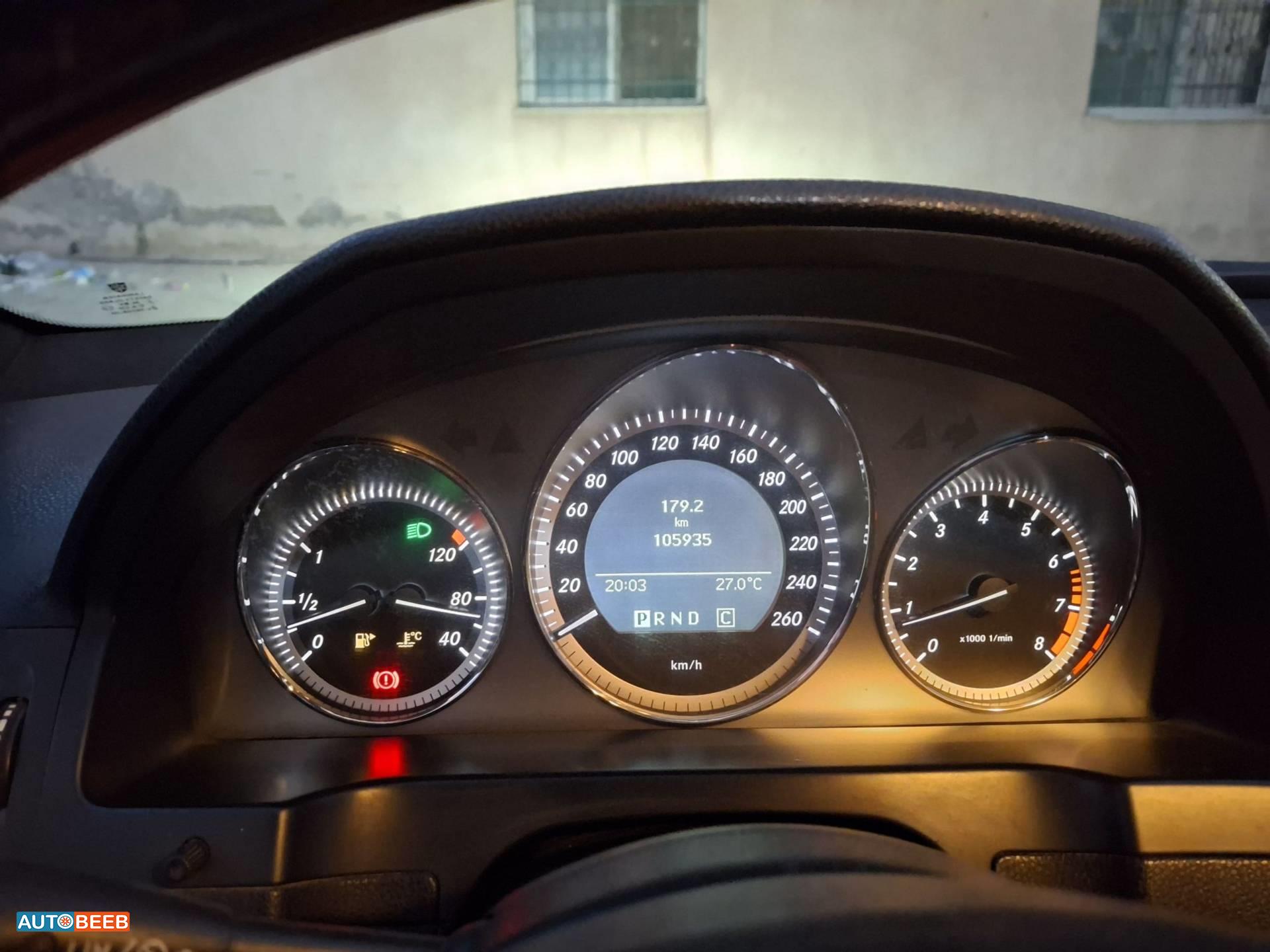 Mercedes Benz C200 2010