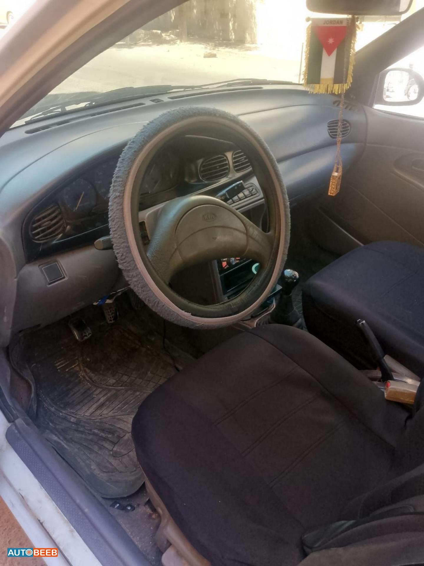 KIA Sephia 1995