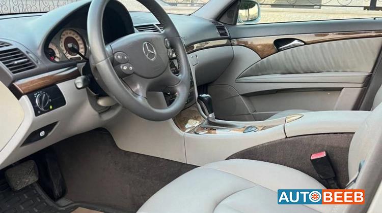 Mercedes Benz E200 2008